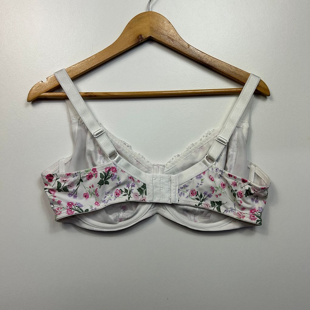 Bras N Things White Floral Bra - Size 20DD