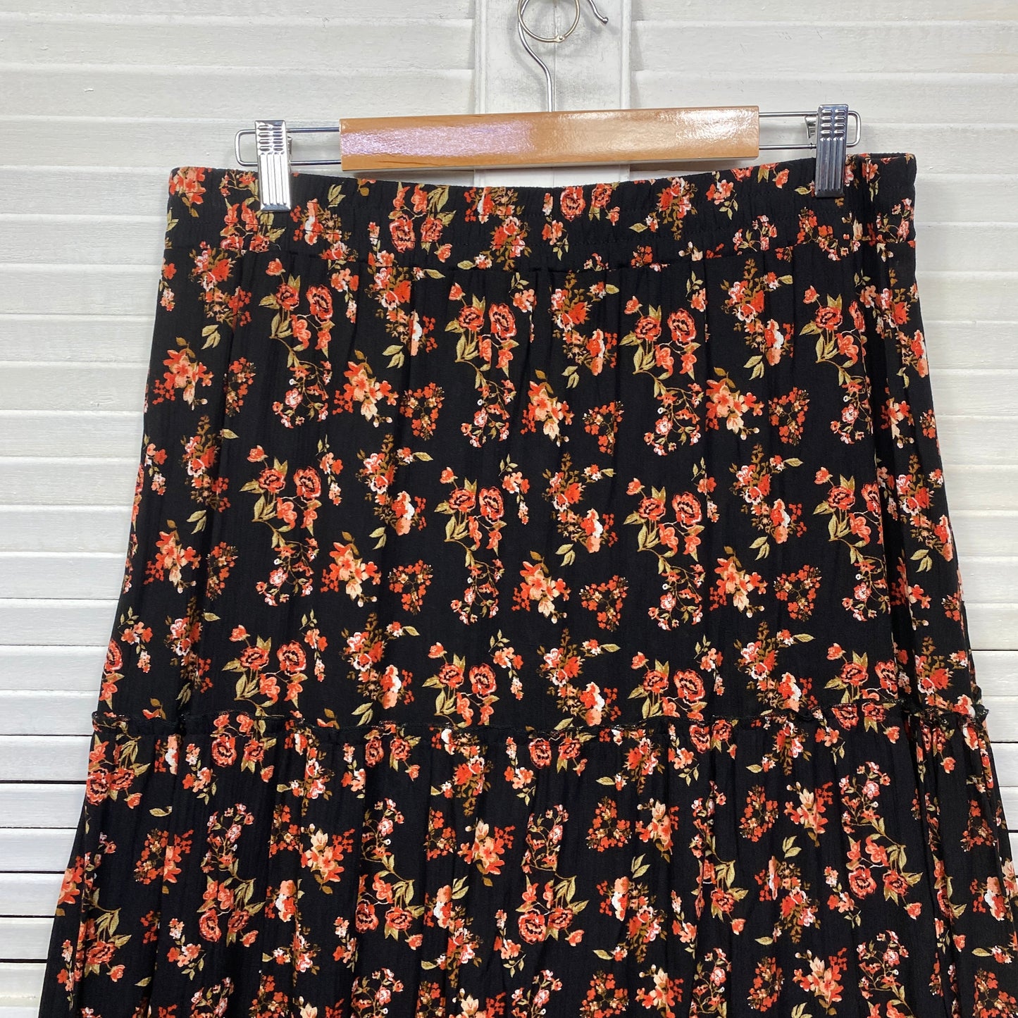 Noni B Maxi Skirt Size 16 Plus Black Floral Long Length Viscose