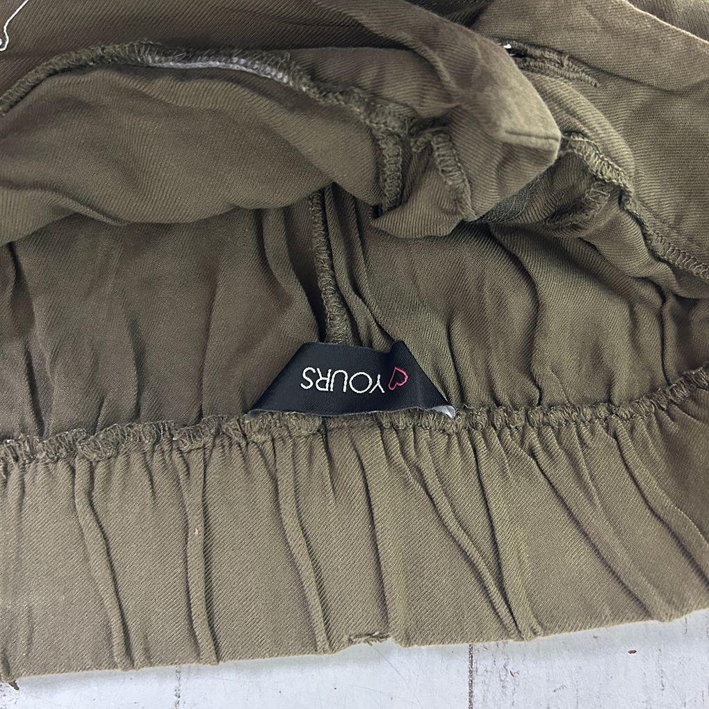 Yours Khaki Shorts - Size 26-28