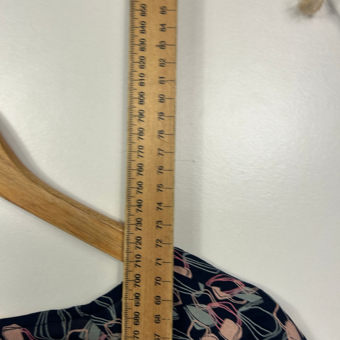 Capture Navy Blue Floral Print Top - Size 20