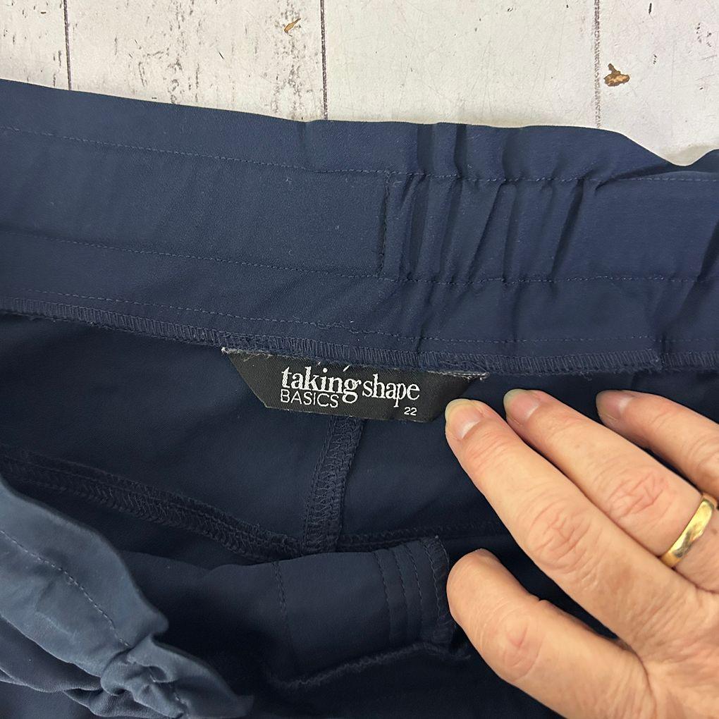 Taking Shape Navy Cotton Shorts / Cropped Pants - Size 22
