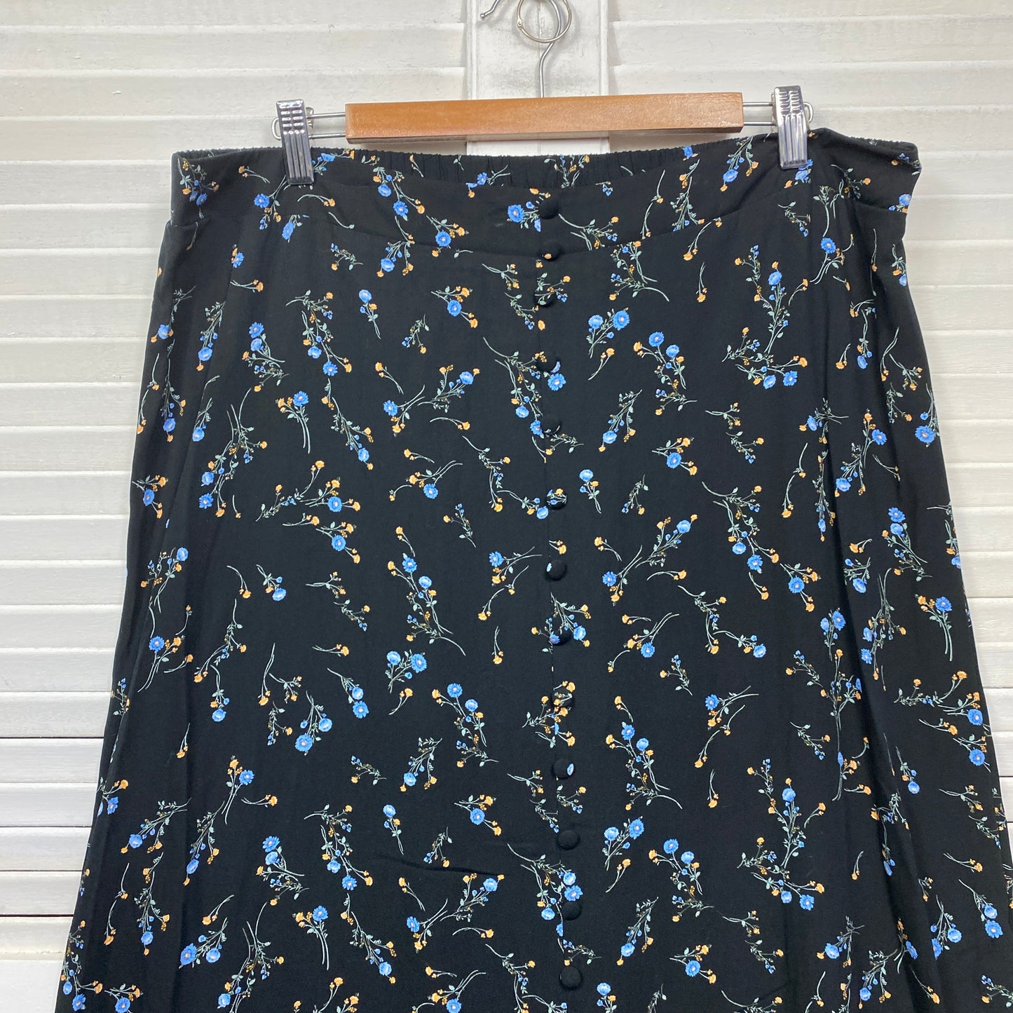 Anko Maxi Skirt Size 18 Plus Black Floral Viscose