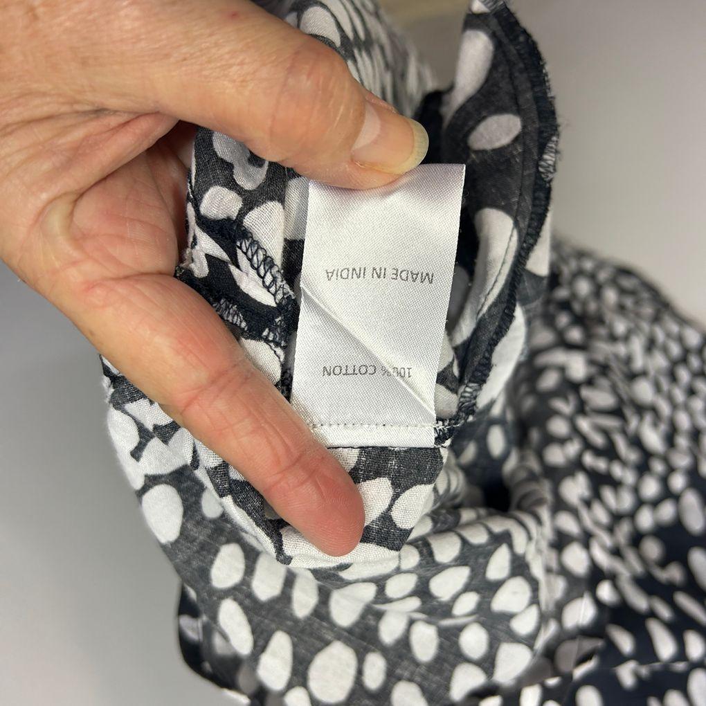 Virtuelle Black Spot Cotton Top - Size 16