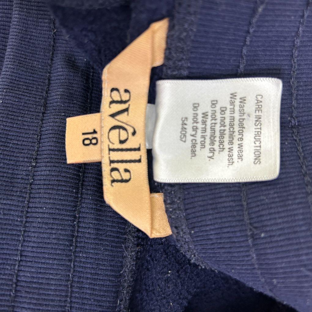 Avella Navy Sweat Track Pants - Size 18