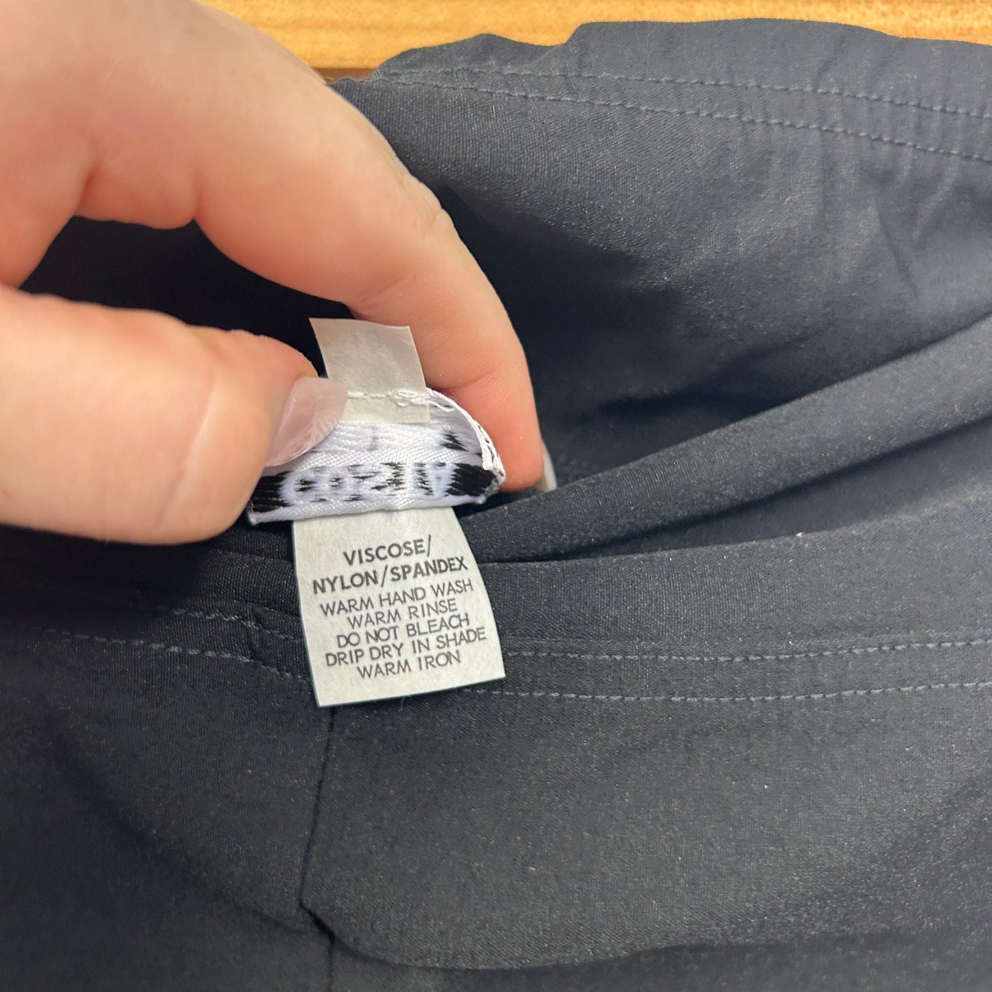 Vintage Costa Moda Black Capri Pants - Size 18