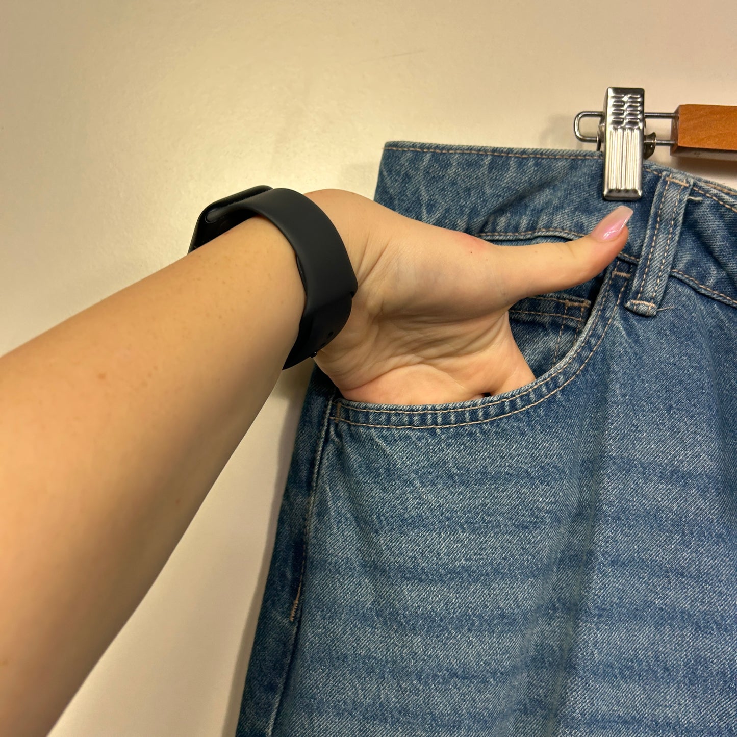 Anko Wide Low Rise Denim Jeans - Size 18