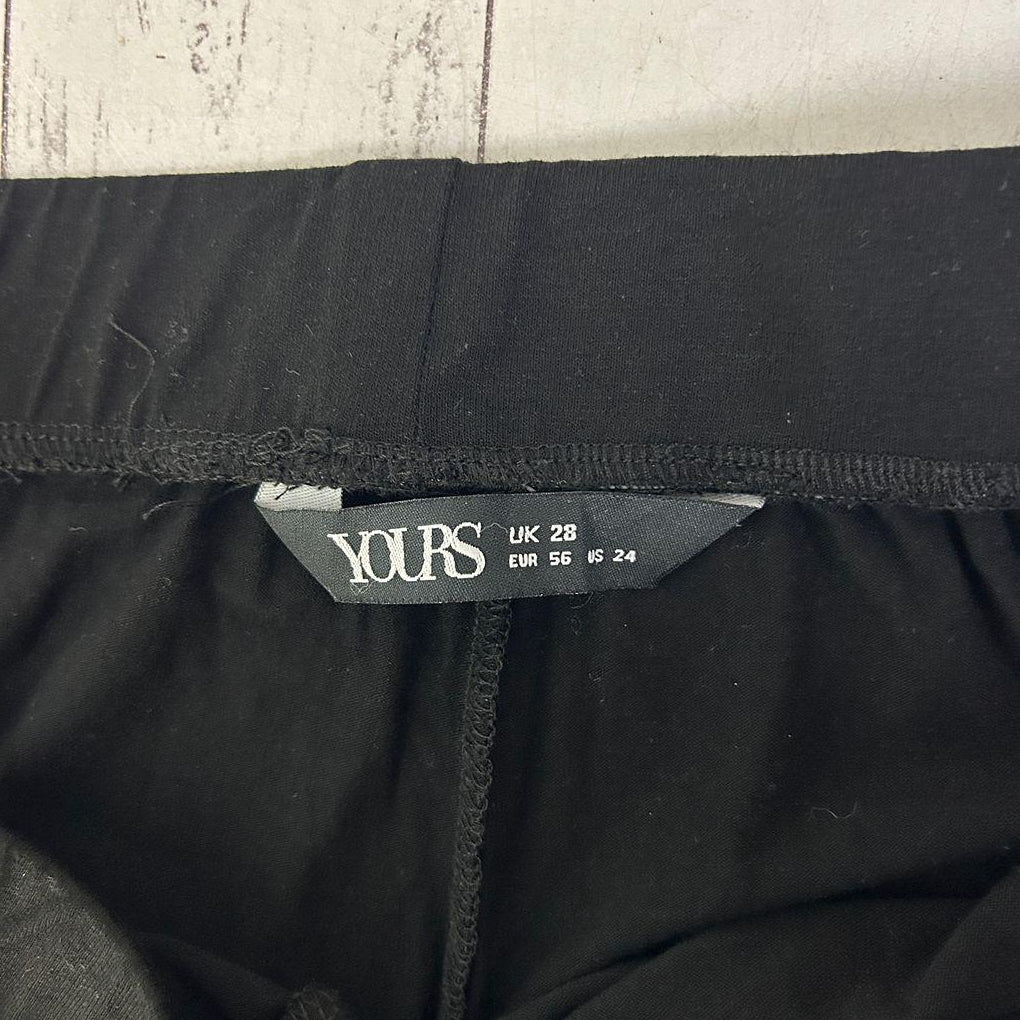 Yours Black Pants - Size 28
