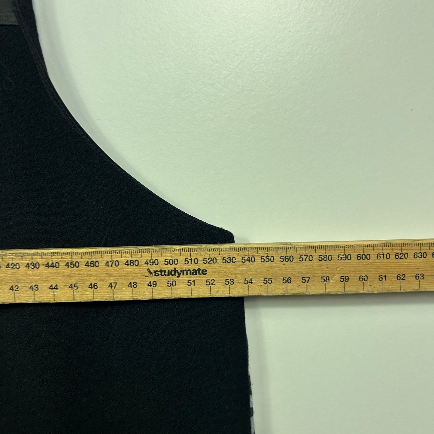 David & Jessie Black Sleeveless Tunic Top with Grey Geometric Print - Size 18