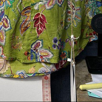 Green Floral Cotton Top - Size 14/16
