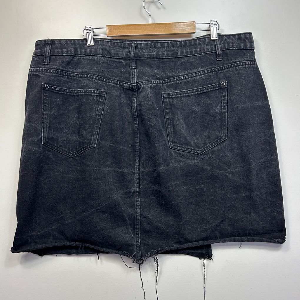 City Chic Black Cotton Skirt - Size XXL/22/24