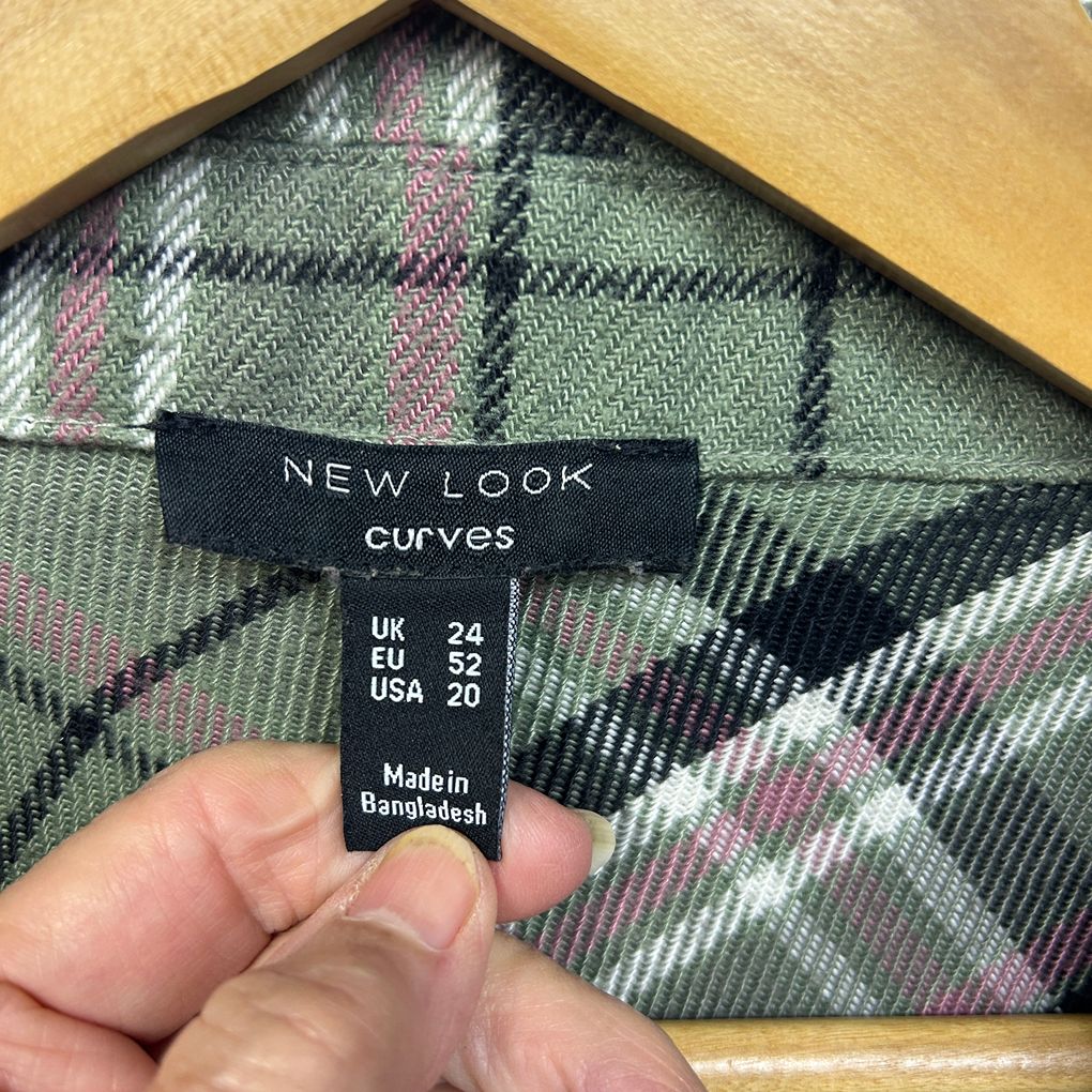 New Look Green Check Top - Size 24