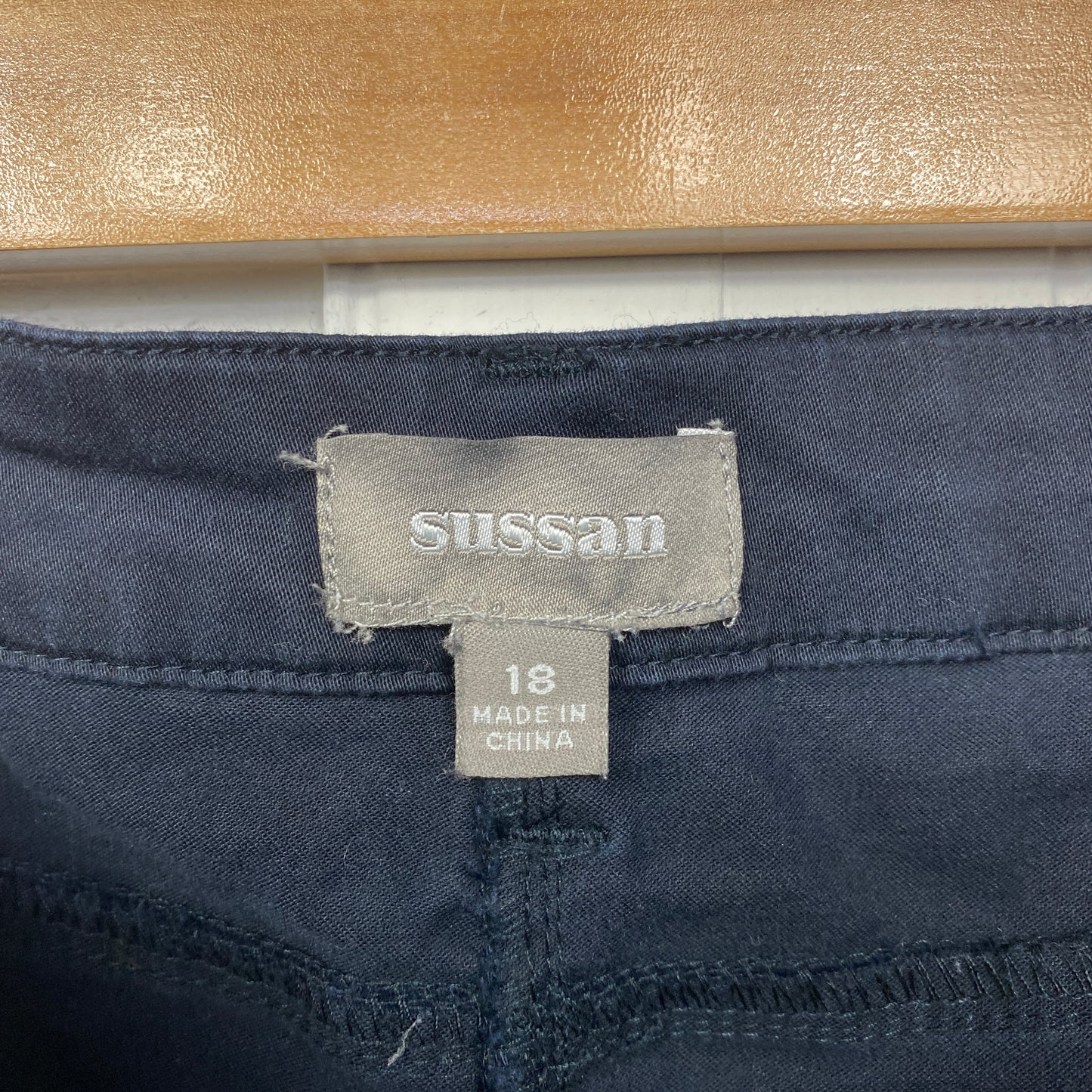 Sussan Pants Size 18 Navy Zip Fly Lyocell Cotton Blend