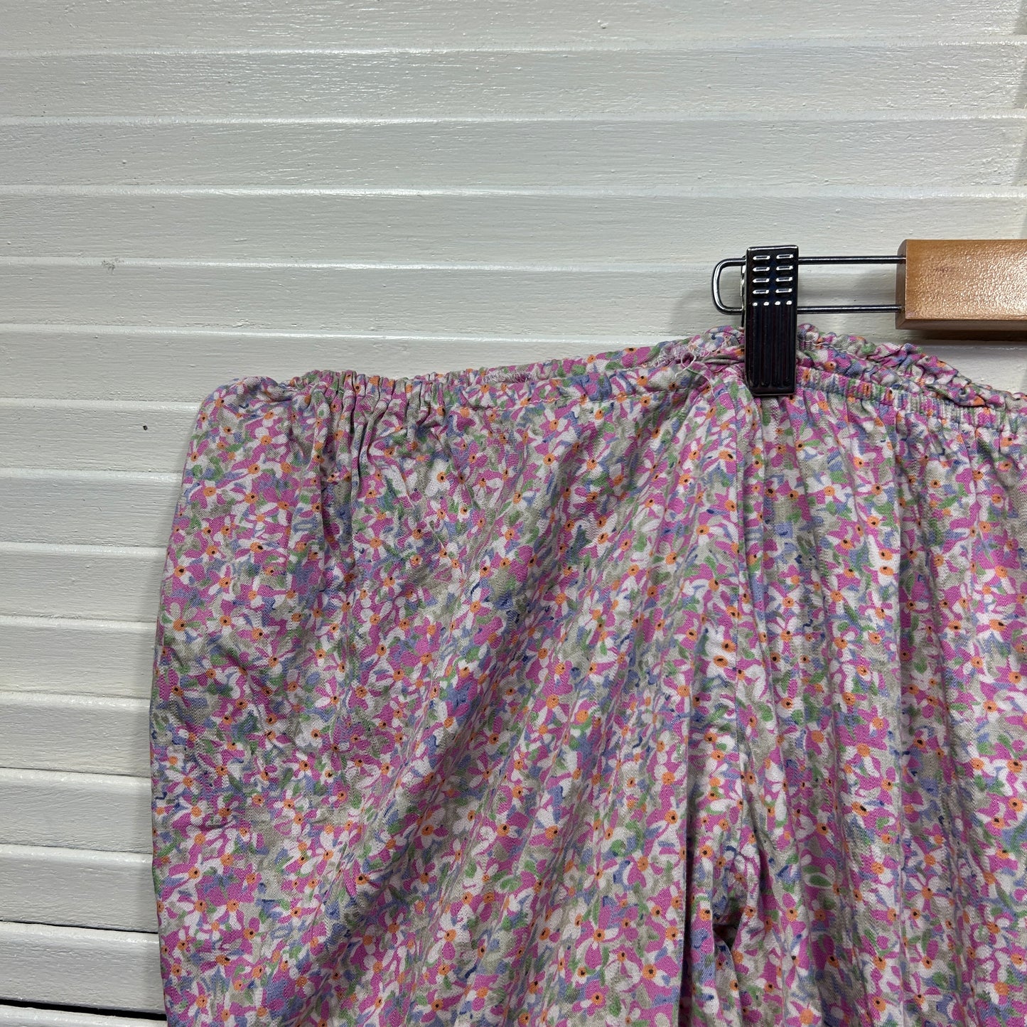 Edited Top Size 26 Pink Floral Off the Shoulder Viscose