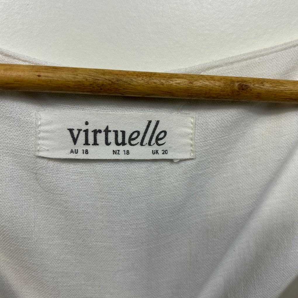 Virtuelle White Linen Top - Size 18