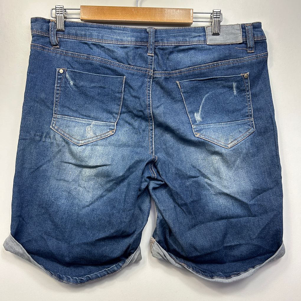 Target Bermuda Denim Blue Shorts - Size 18