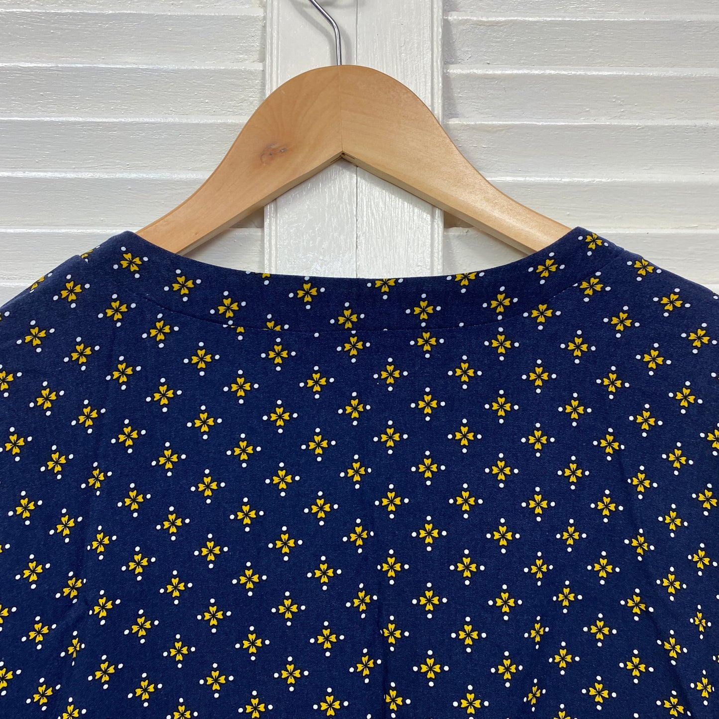 Katies Top Size 20 Plus Blue Long Sleeve Viscose