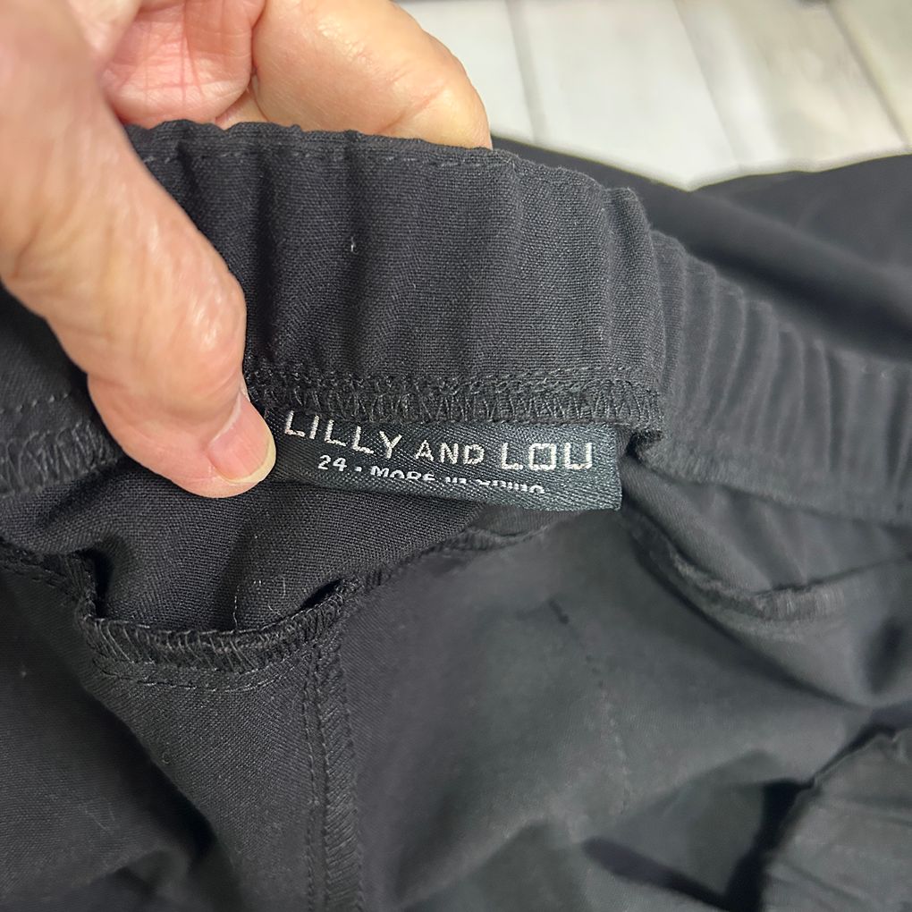 Lilly and Loli Black Pants - Size 24