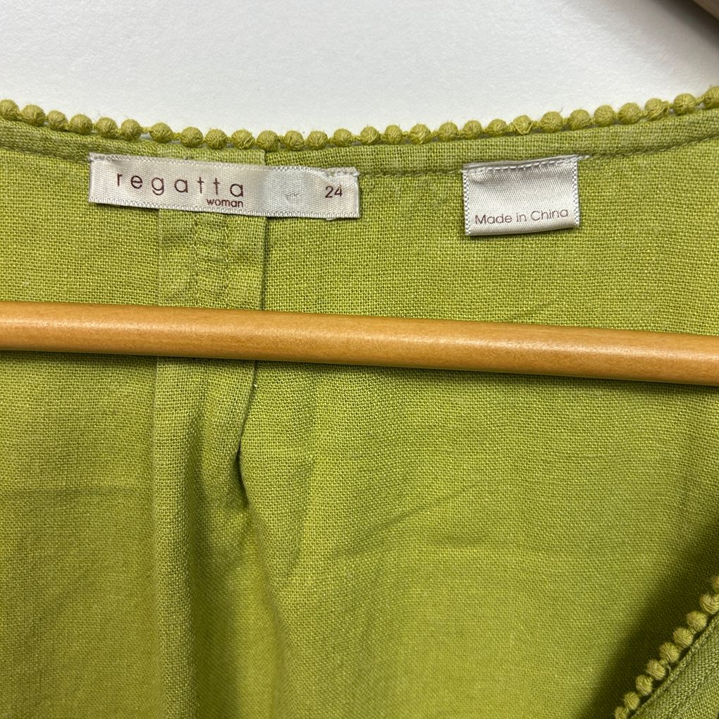 Regatta Green Linen Top - Size 24
