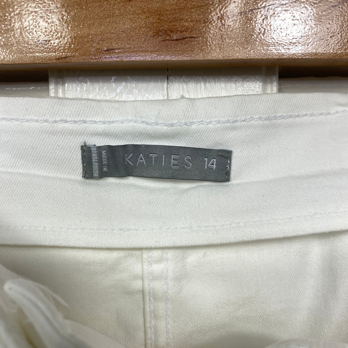 Katies Skirt Size 14 White Short Length Heavy Cotton