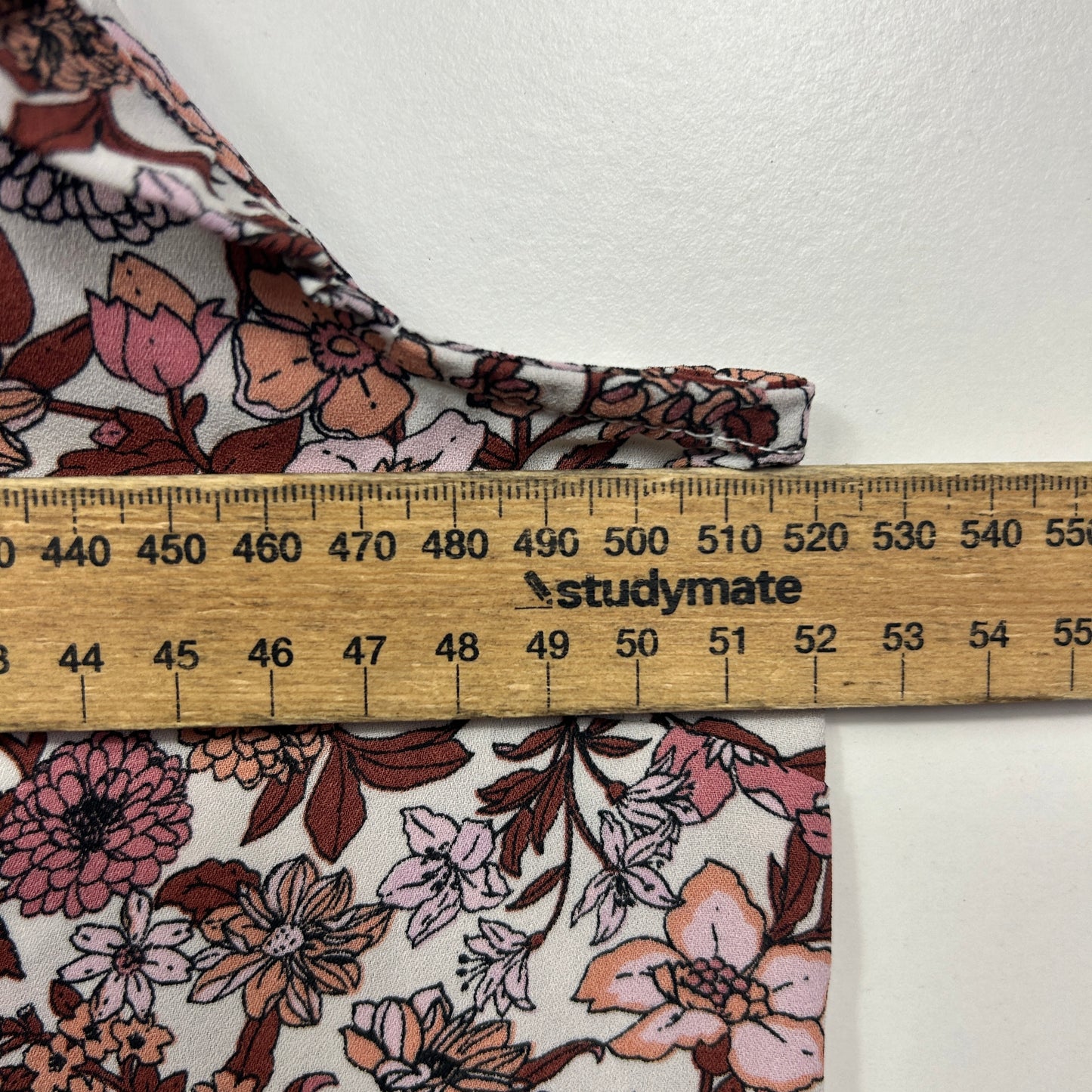 Preview Floral Sleeveless Top - Size 18