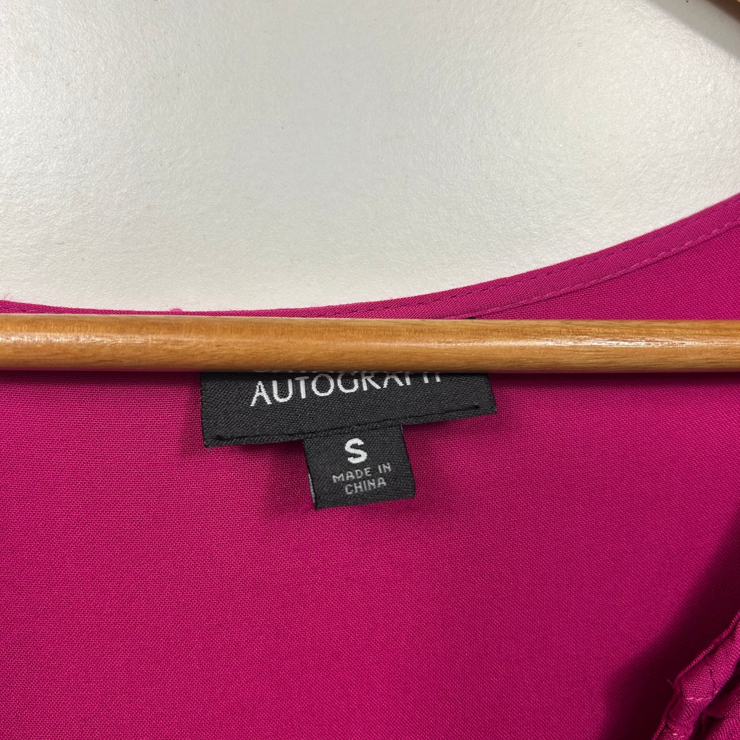 Autograph Magenta Broderie Top - Size 16/Small Plus