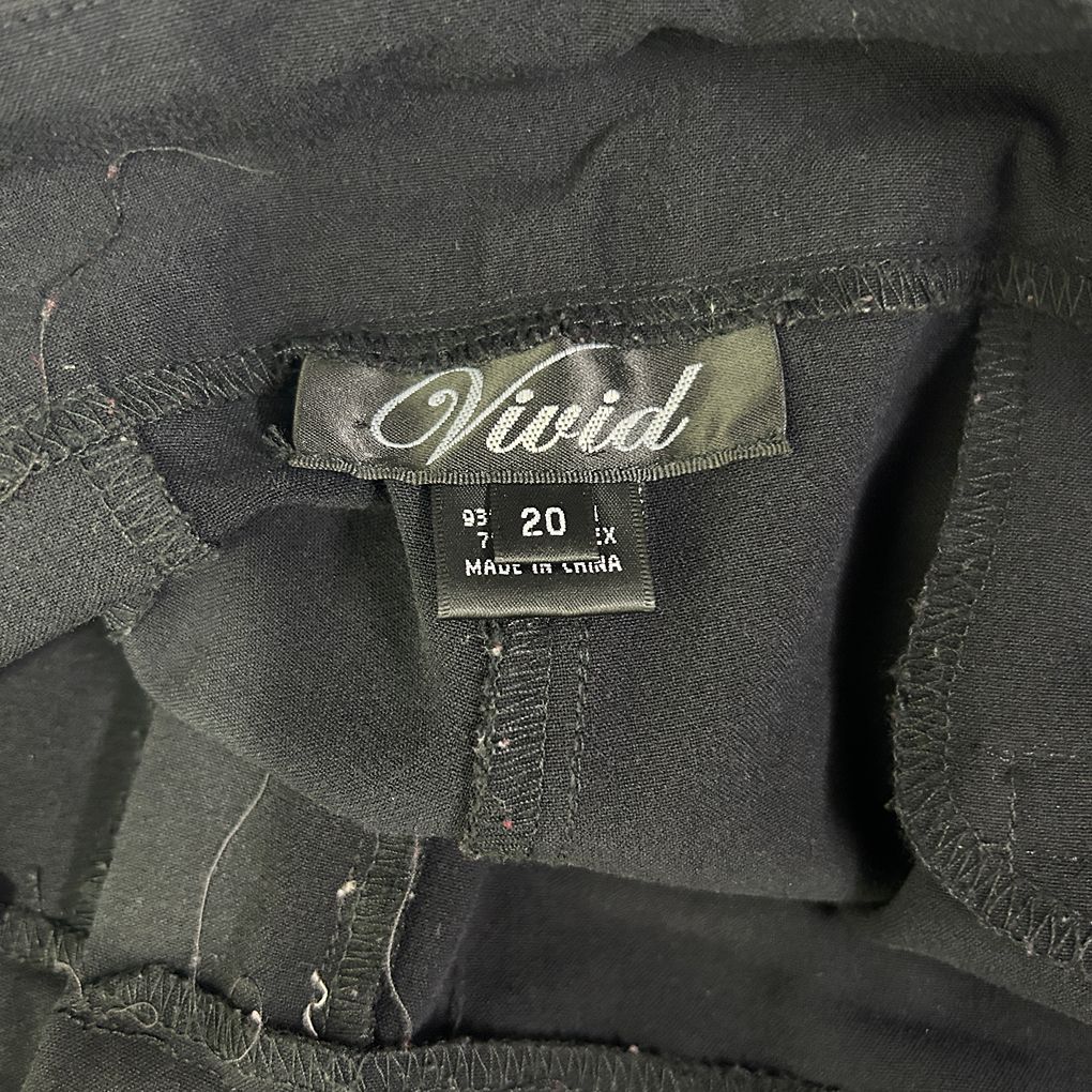 Vivid Black Cotton Pants - Size 20