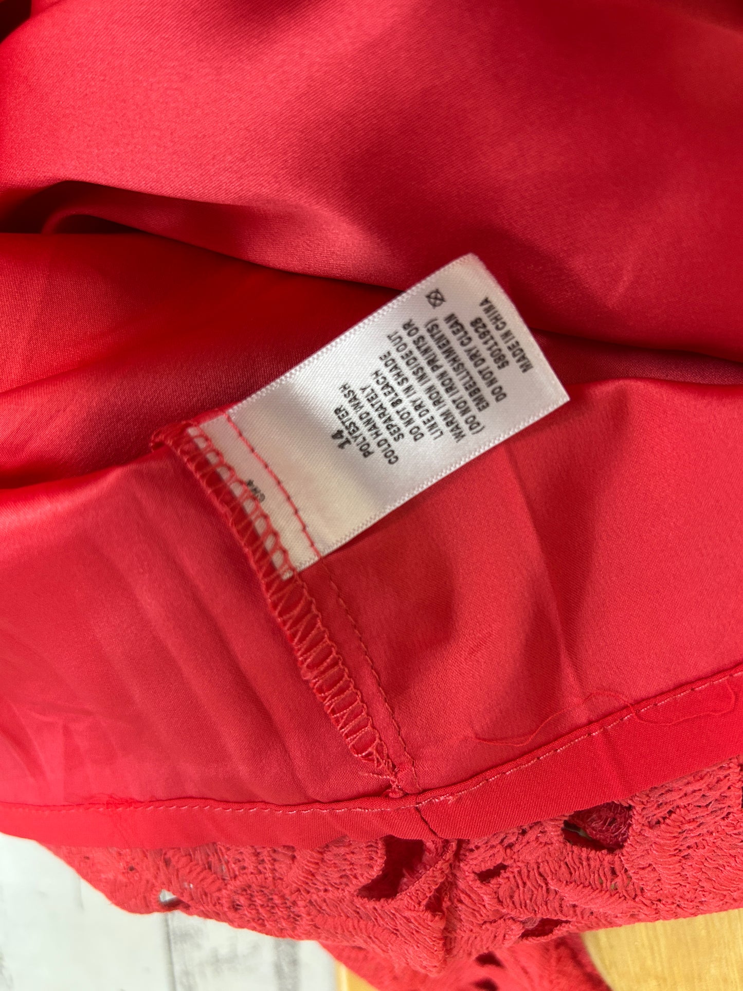 Target Dress Size 14 Red Crochet Overlay Sleeveless