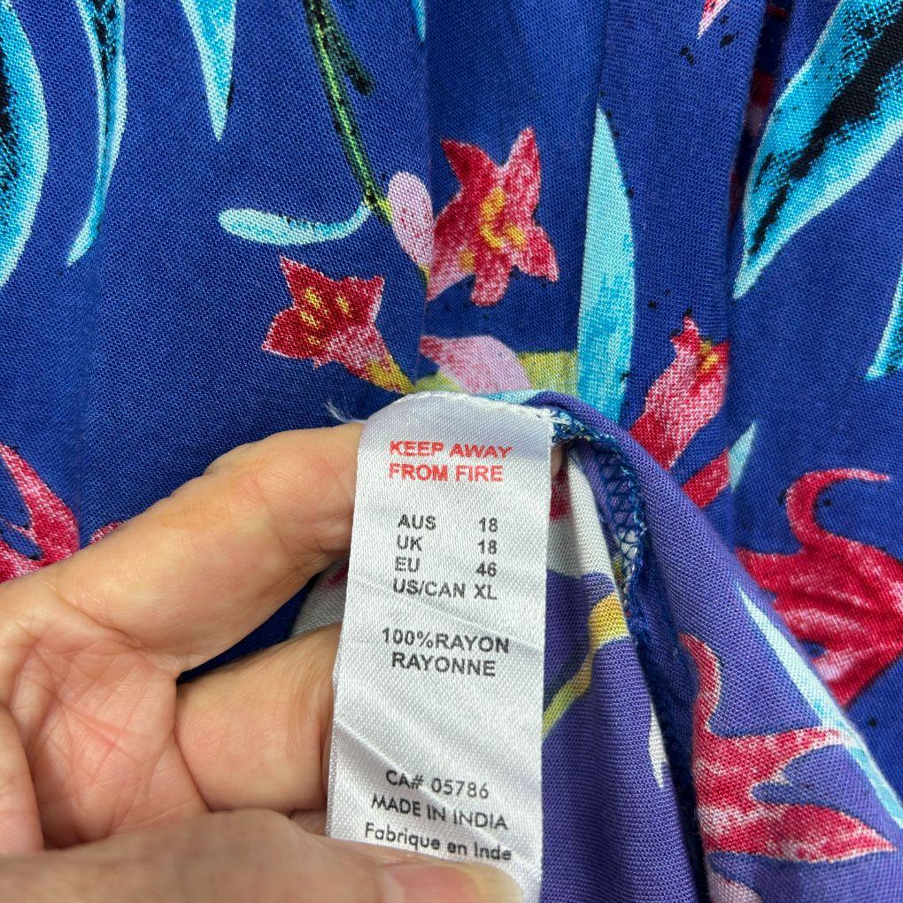 Orientique Blue Floral Top - Size 18