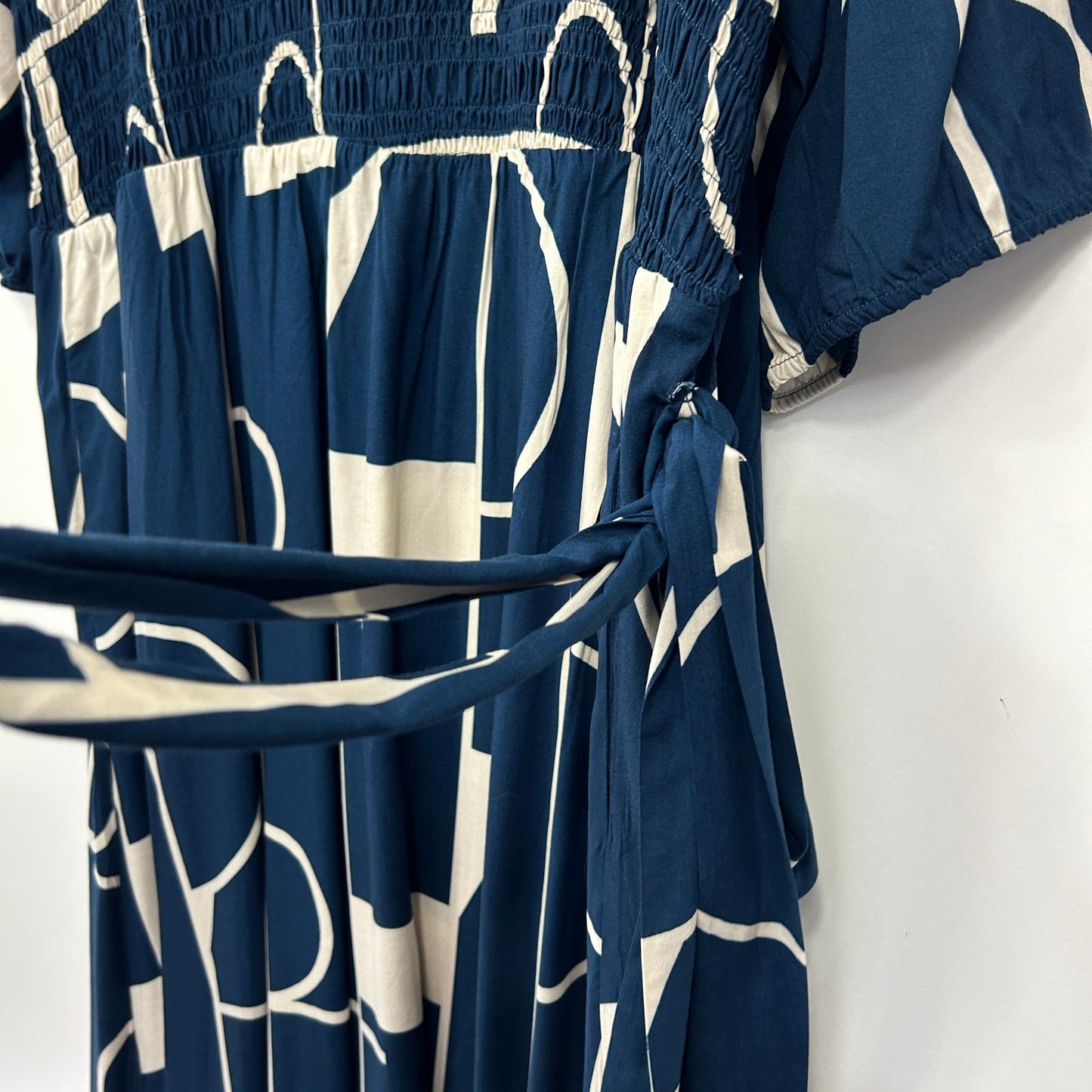 Bloomchic Navy & Cream Geometric Print Dress - Size 30