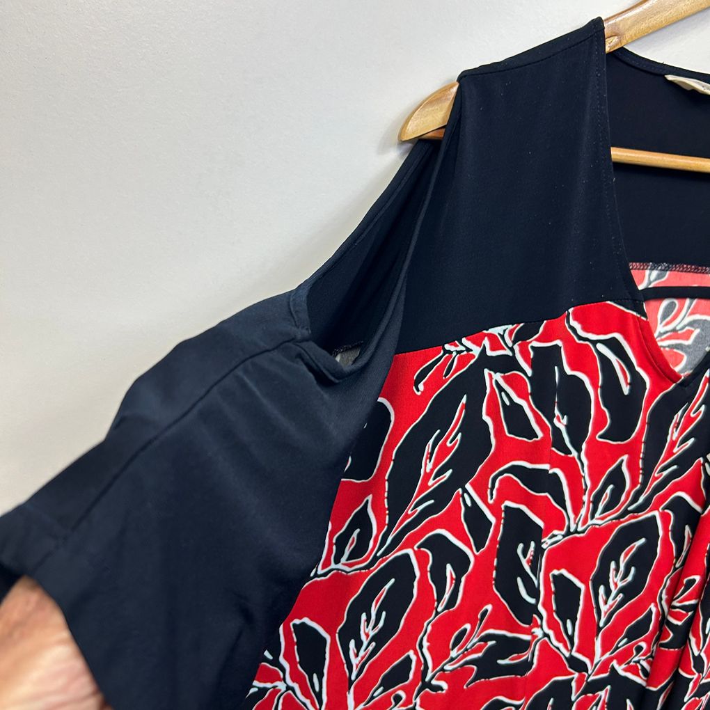 Virtuelle Red Top - Size 18M