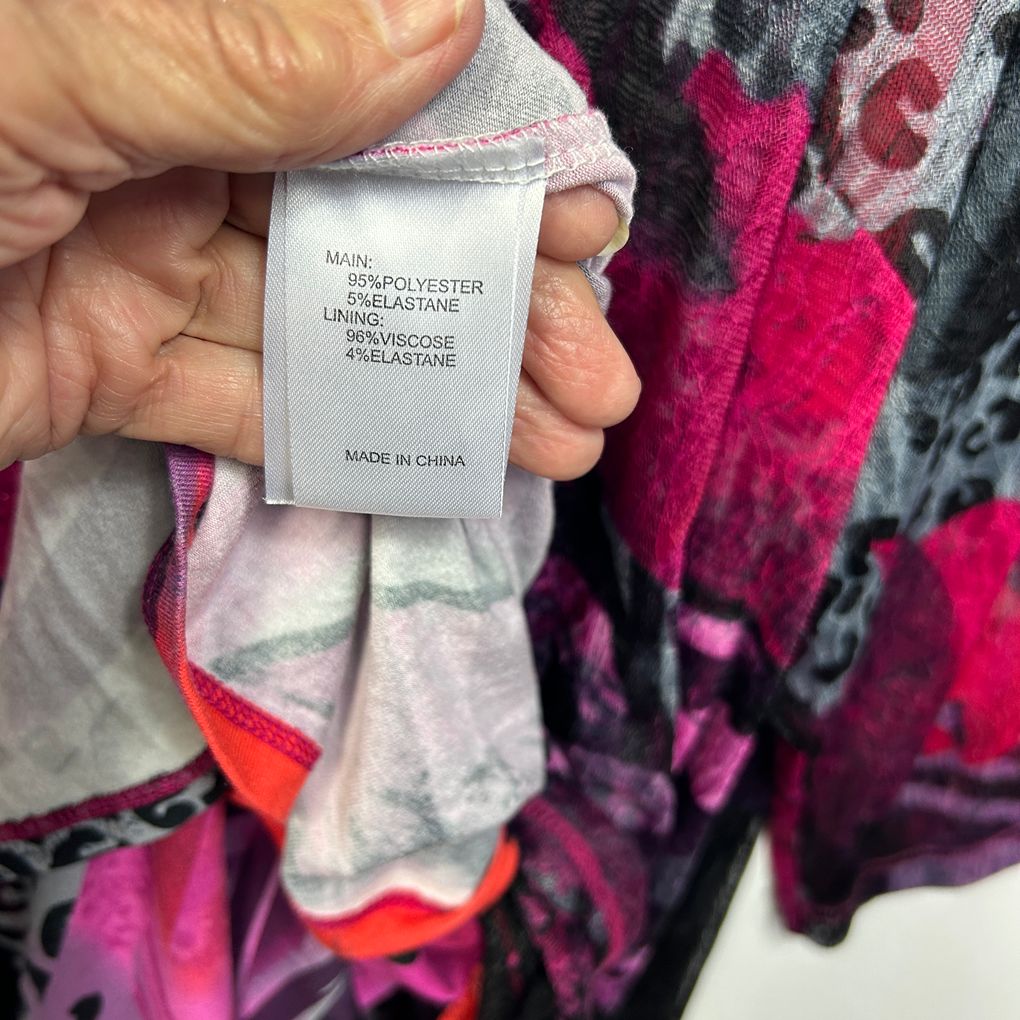 Taking Shape Pink Top - Size 20/L