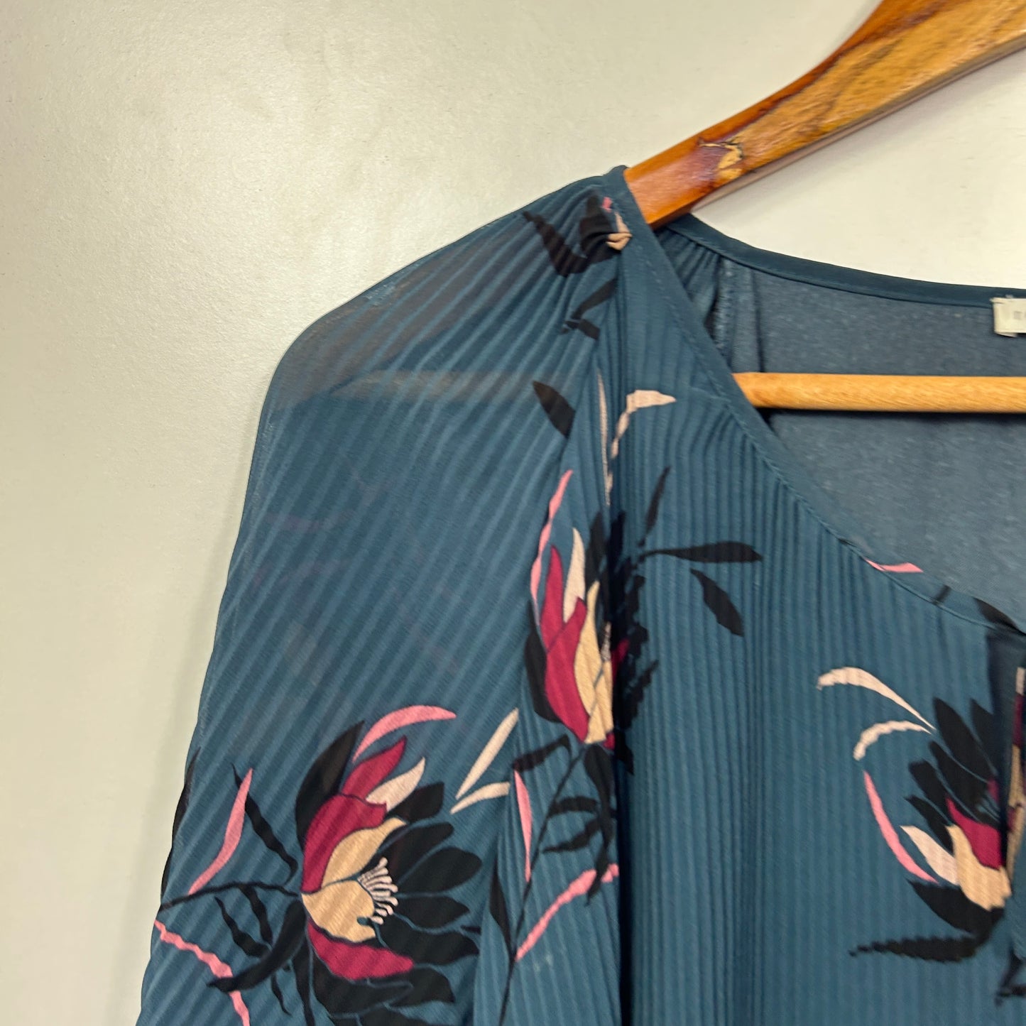 Regatta Teal Floral Pleated Top - Size 16