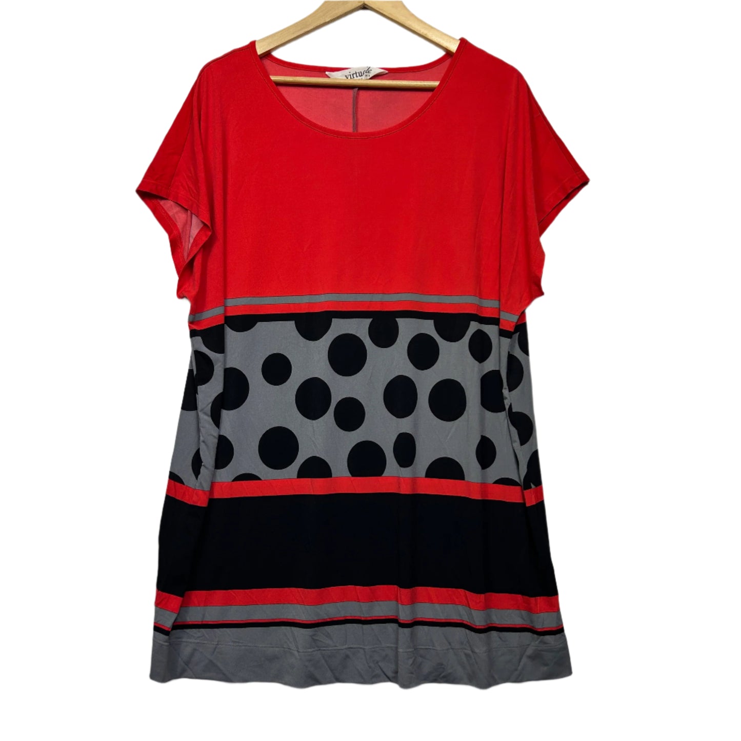 Virtuelle Top Size 16 Small Plus Short Sleeve Longline