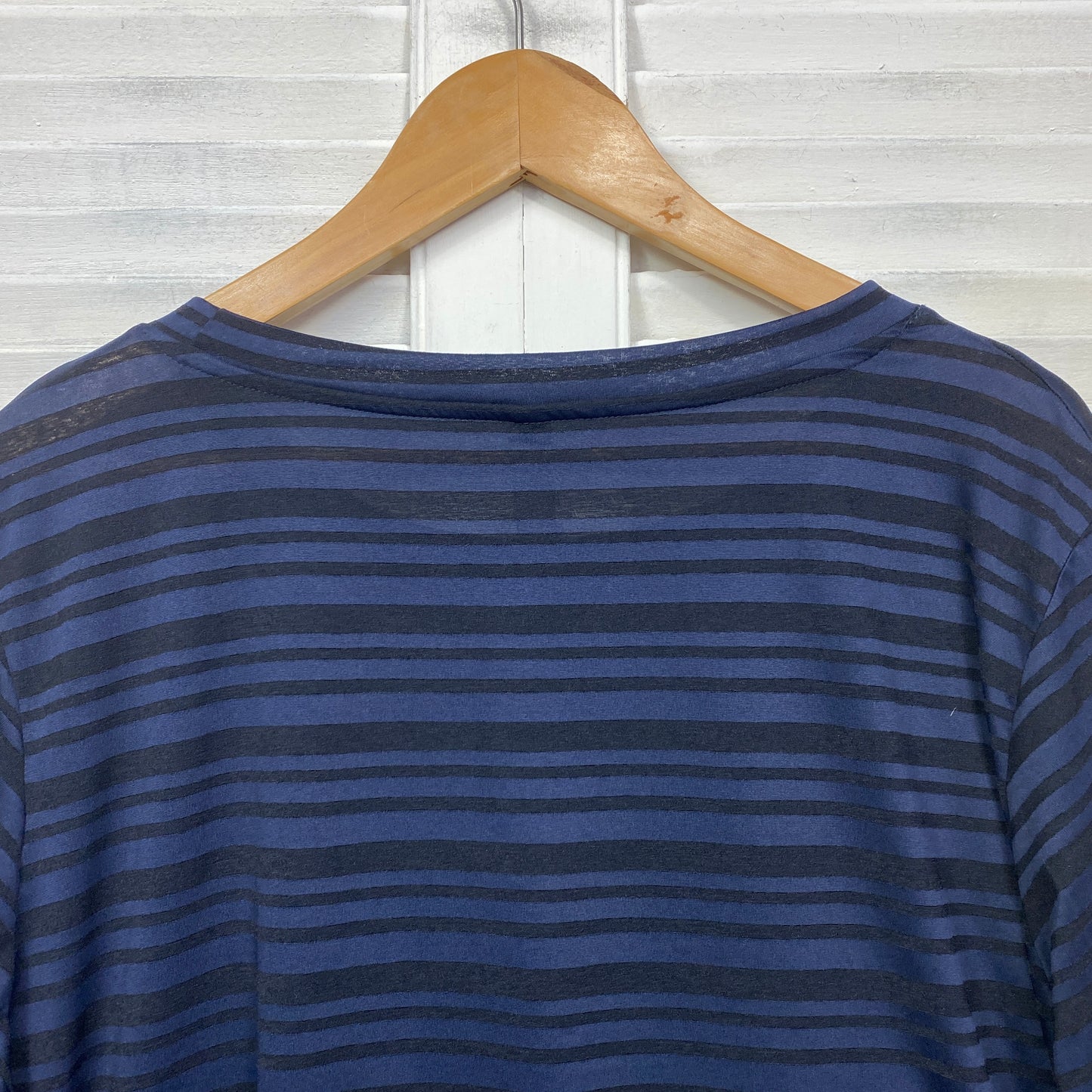 Elite Top Size 22 Blue Striped Long Sleeve Activewear