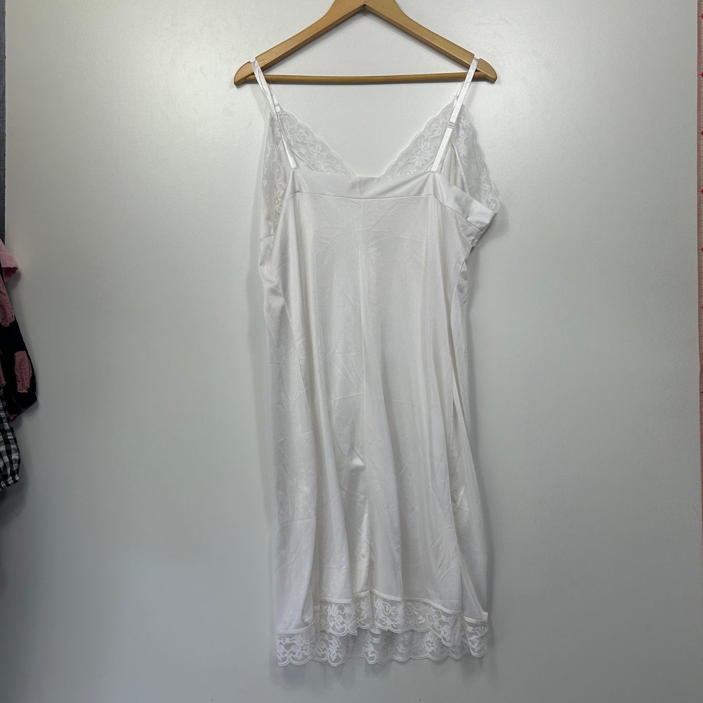 White Lace Trim Slip Lingerie - Size 14/16