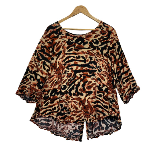 Willow Tree Top Size Large XL Short Sleeve Rayon Animal Print