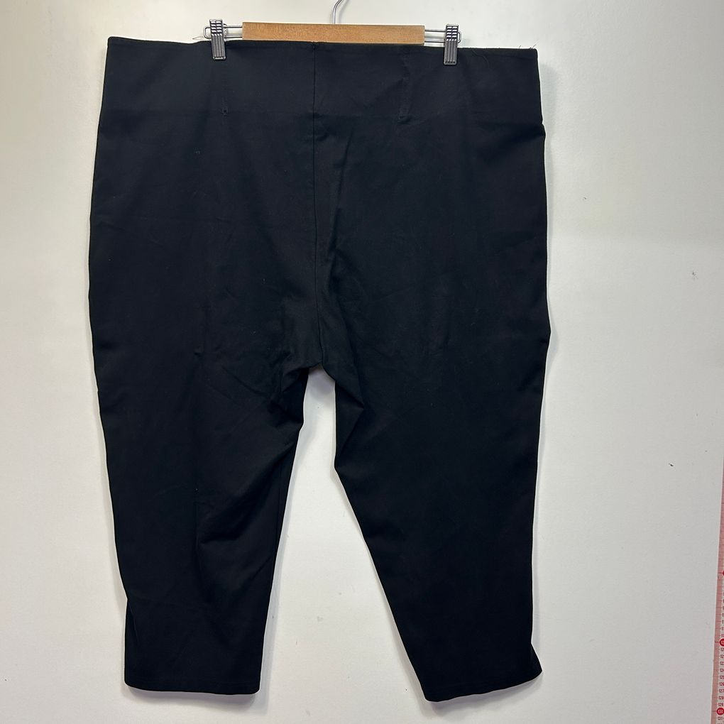 Beme Black Cropped Pants - Size 24