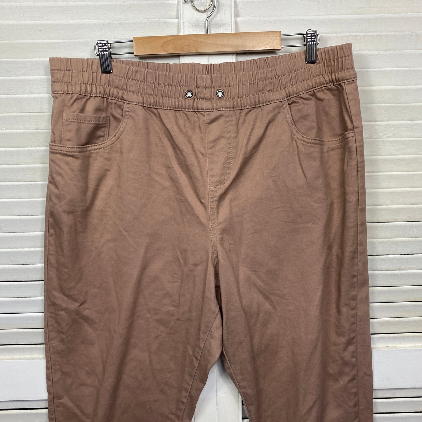 Anko Jogger Mid Rise Pants Size 18 Plus Pockets  (No Drawstring)