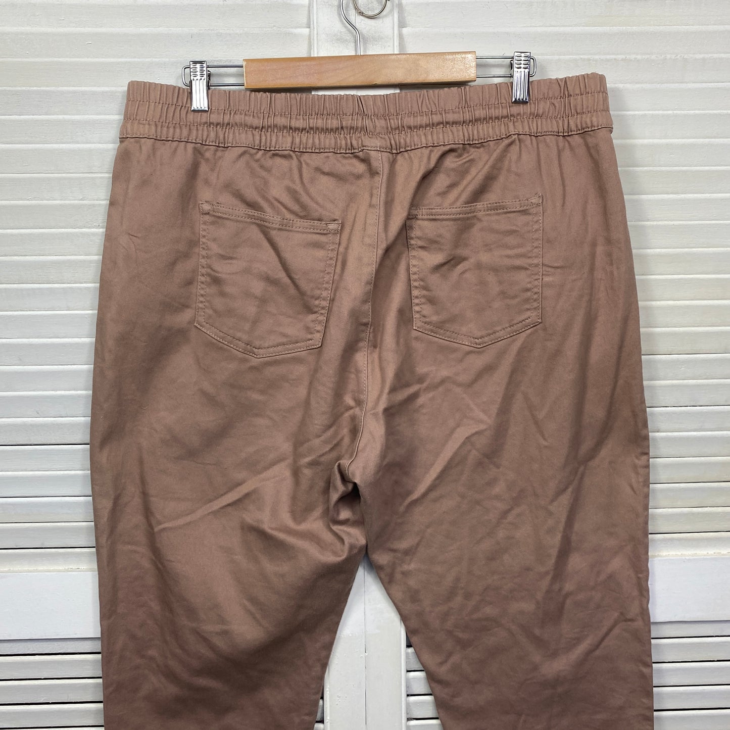 Anko Jogger Mid Rise Pants Size 18 Plus Pockets  (No Drawstring)