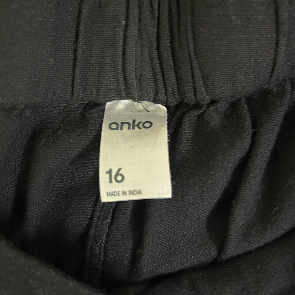 Anko Black Wide Leg Cropped Pants - Size 16