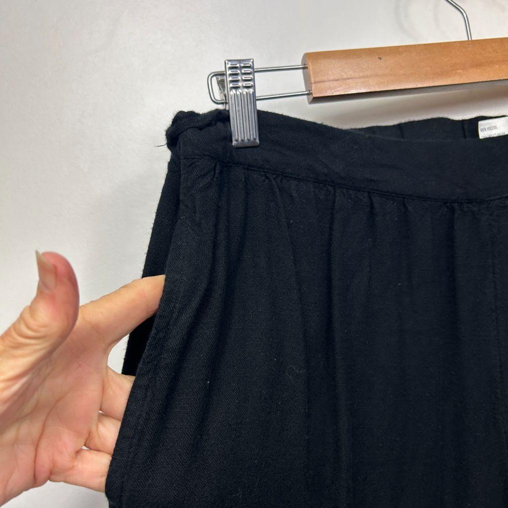 Anko Black Wide Leg Cropped Pants - Size 16