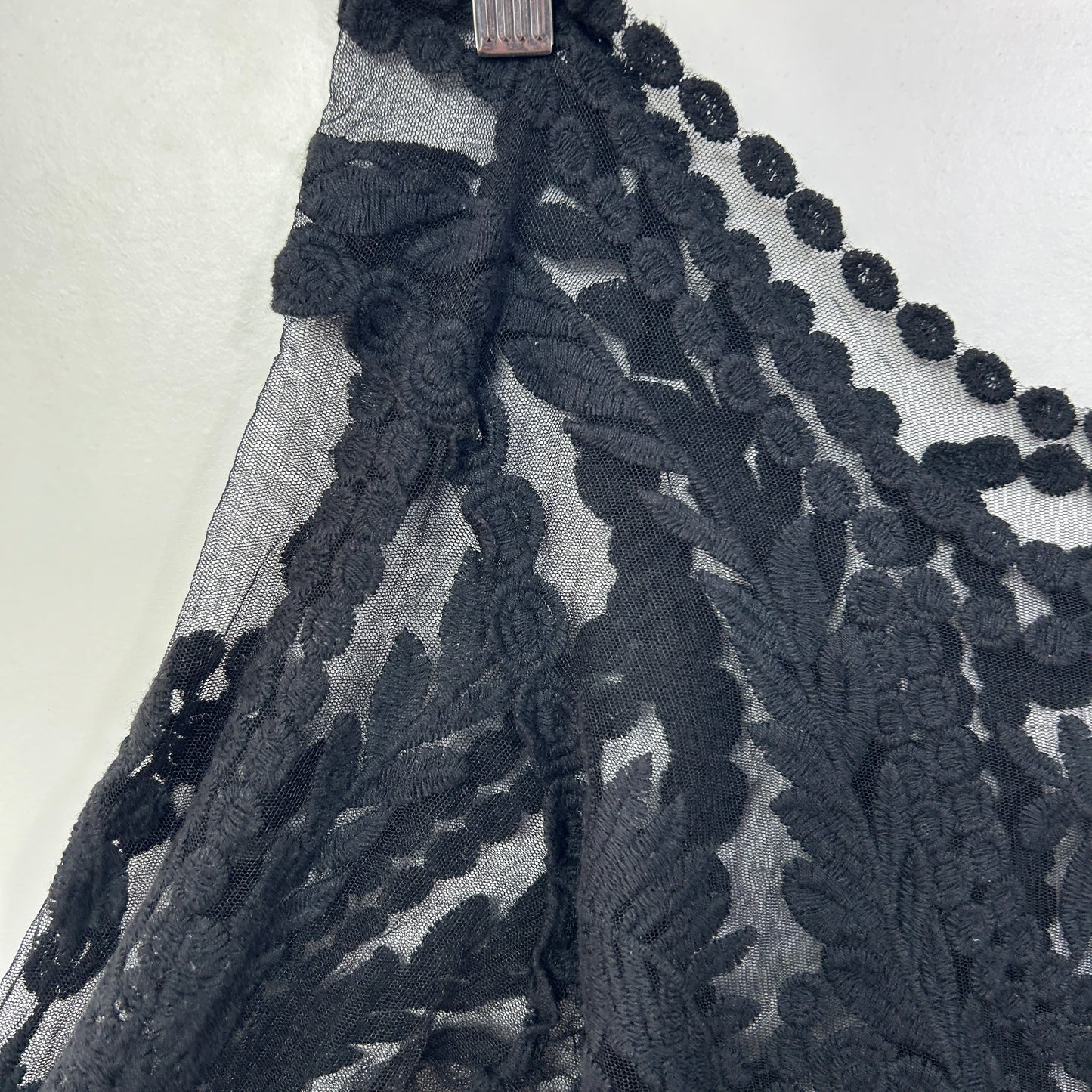 Black Lace Off-Shoulder Top - Size 14/16