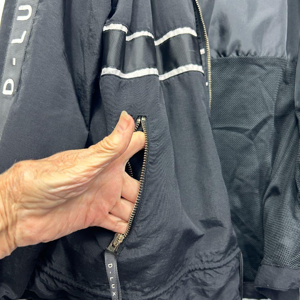 Decjuba D-Luxe Active Black Jacket - Size L