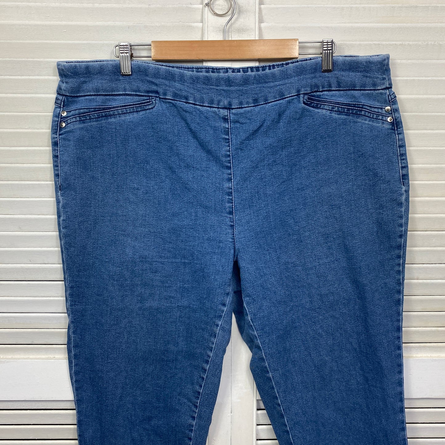 Millers Cropped Denim Pants Size 22 Plus Pull On