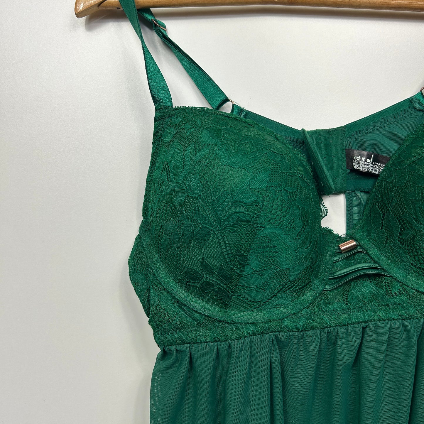 Edited Lingerie Size 18C Green Sleep