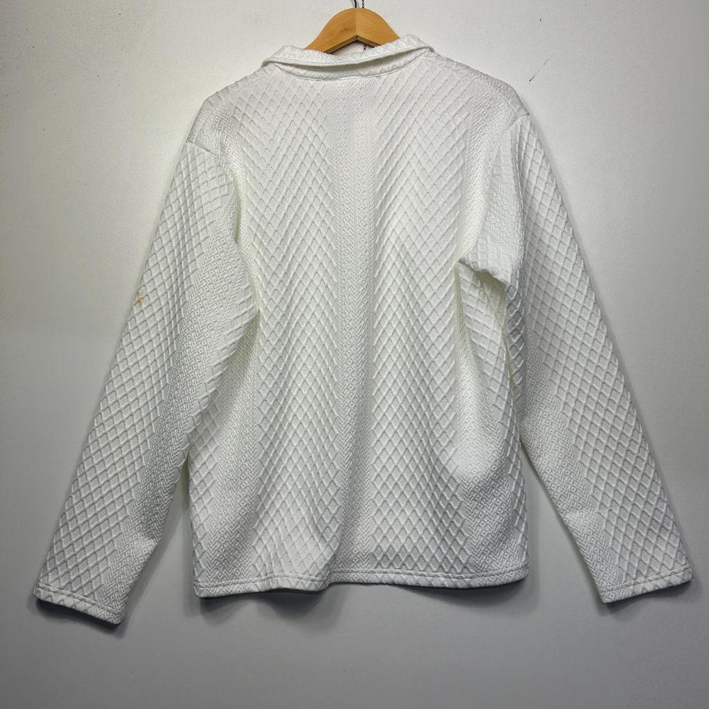 White Textured Top - Size L (Fault- mark)
