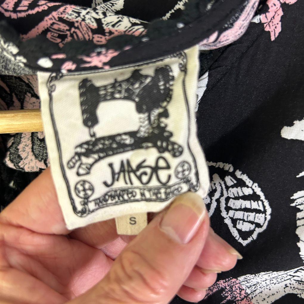 Jaase Black and Pink Floral Top - Size S (oversized)