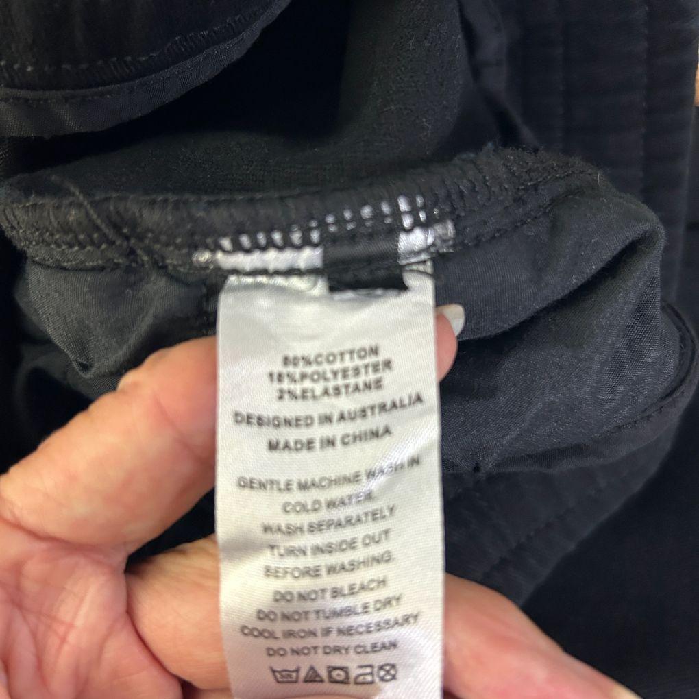 Freez Black Cotton Shorts - Size 26