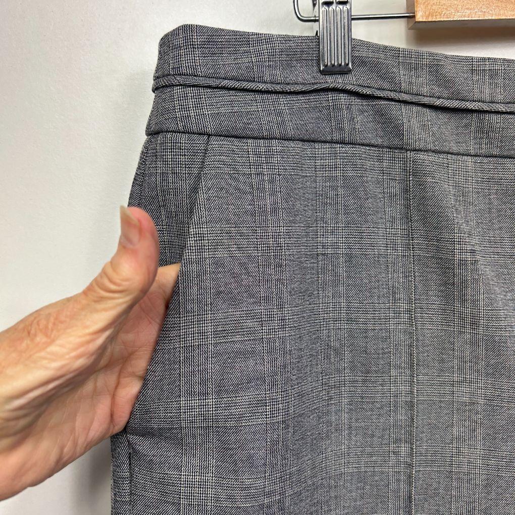 Portmans Grey Check Pants - Size 18
