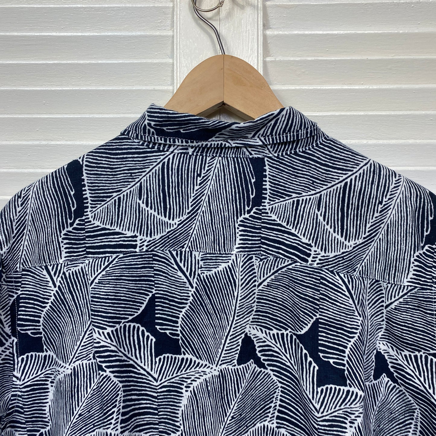 Linen Top Size 16 XL Navy White Leaf Print Button Up Long Sleeve